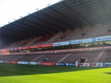 Стадион Морис Дюфран (Stade Maurice Dufrasne) Фото 3