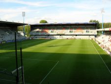 Стадион Аббе-Дешам, Осер (Stade de l'Abbe-Deschamps) Фото 01