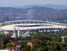 Мерседес-Бенц Арена (Mercedes-Benz Arena) Фото: 10