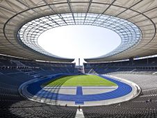Олимпийский стадион в Берлине (Olympiastadion Berlin) Фото 1