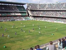 Стадион «Бенито Вильямарин» (Estadio Benito Villamarin) Фото: Aiditabetica