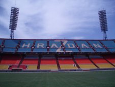 Стадион Раздан   Фото: Raoul Pindi